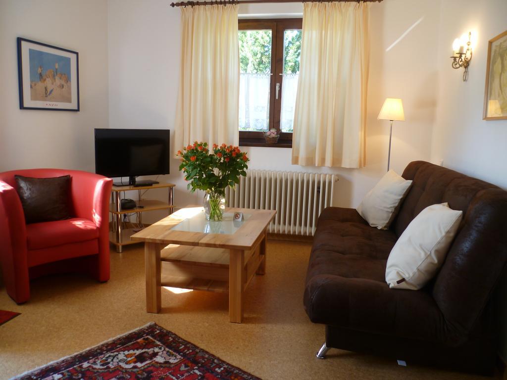 Haus Slechta Lägenhet Kitzbühel Rum bild