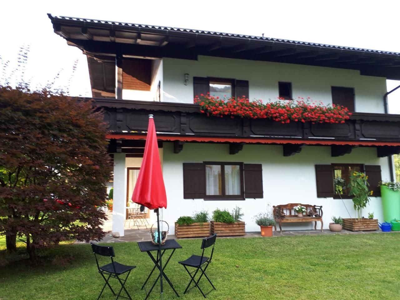 Haus Slechta Lägenhet Kitzbühel Exteriör bild